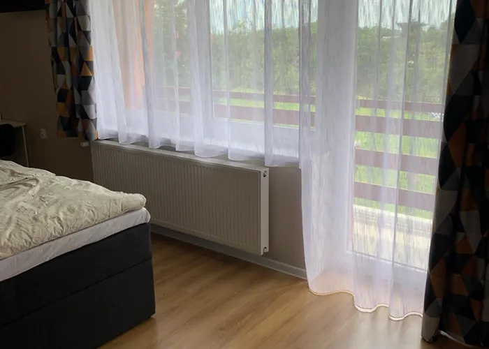 Garden * Kráľovský Chlmec