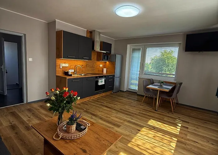 Garden Appartement Kralovsky Chlmec